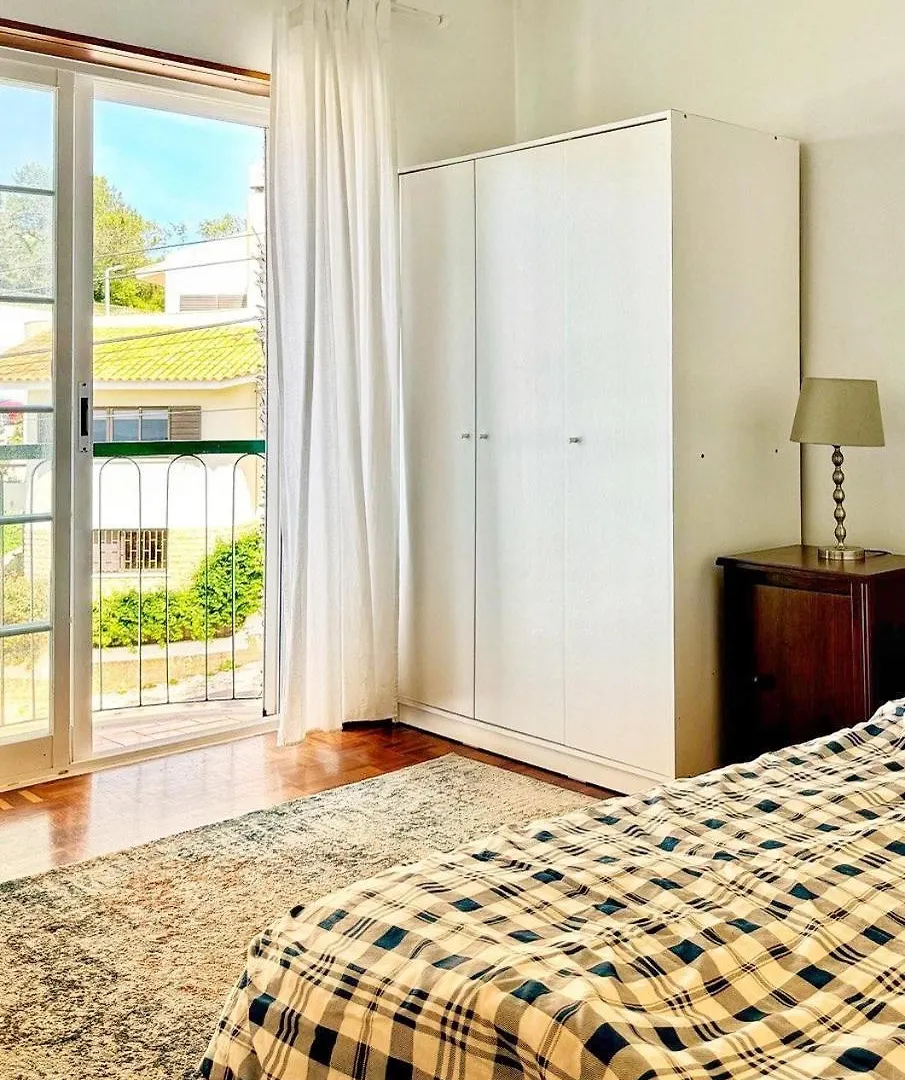 Parede Hill - Guesthouse 0*,