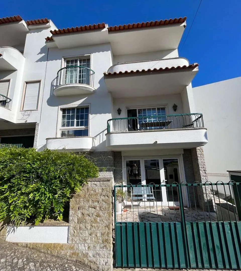 Parede Hill - Guesthouse Guest house