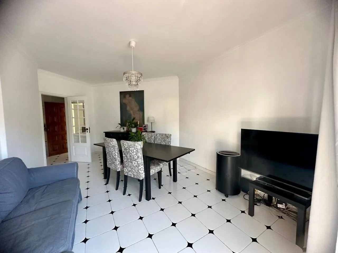 Parede Hill - Guesthouse 0*,  Portugal