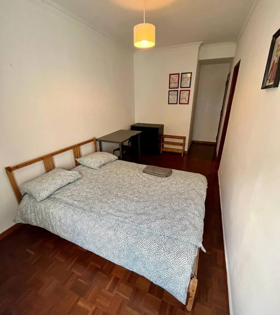 Parede Hill - Guesthouse Portugal